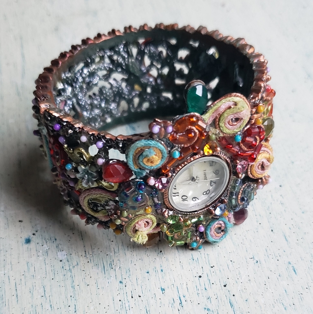 Cuff bracelet Watch